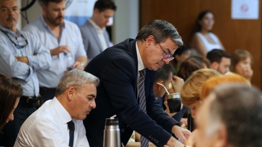 El oficialismo dio un paso clave en el juicio político a la corte y comenzará la investigación