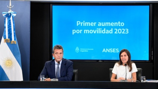 Anuncian un aumento del 17% en las jubilaciones y un bono de $15.000 cada tres meses