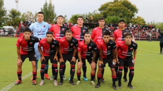 Colón festejó en el clásico santafesino de Reserva