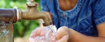 Está interrumpido el servicio de agua en el Centenario