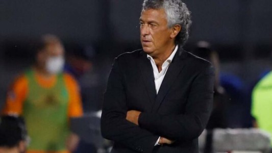 Colón: vuelta al trabajo, despedida de Saraga, interinato y…Pipo?