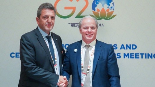 Massa acordó desembolsos con el Banco Mundial y Argentina se ahorrará US$ 400 millones