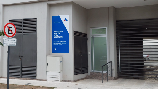 9 años por delitos sexuales en perjuicio de su hija y de una amiga de ella, ambas menores de edad