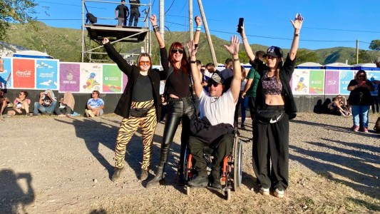 Celebrar la diversidad en Cosquín Rock: Rock, accesibilidad y montaña.