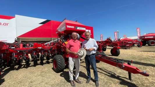 Mirabella en Expoagro 2023: “Hay un compromiso absoluto de mi parte para que la promoción de la maquinaria agrícola sea ley”