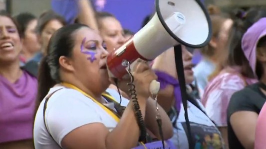 8M: mujeres de todo el país pararon y marcharon para decir basta de femicidios y precarización laboral