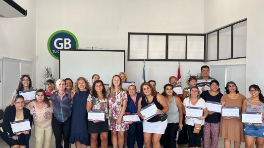 Entrega de certificados a promotores gerontológicos de San Justo y Gobernador Crespo