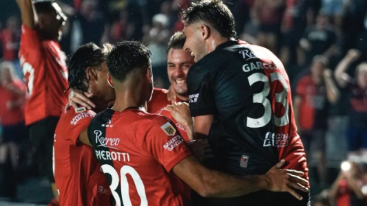 La lista de convocados en Colón para visitar mañana a Independiente