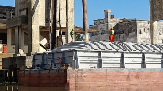 Primer embarque desde el puerto santafesino: 6200 toneladas de maíz partido con destino a Uruguay