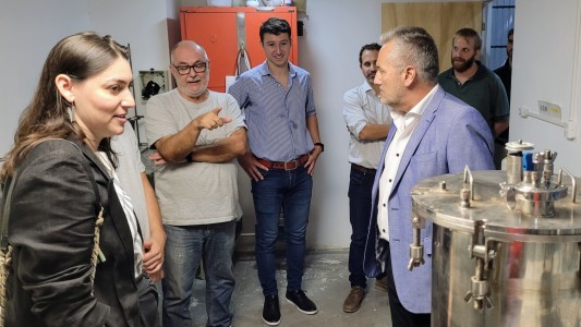 Lewandowski: "Queremos un modelo donde se profundicen los conocimientos técnicos, de informática y robótica aplicados a los procesos productivos"