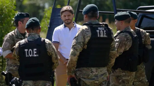 Pullaro reveló que portará un arma de fuego durante la campaña electoral