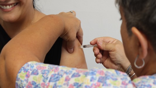 Comenzó en Santa Fe la aplicación de la vacuna antigripal a la población general