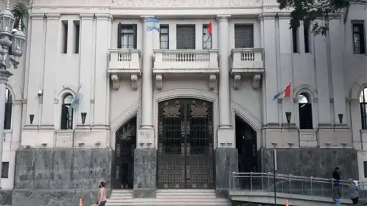 Tres policías y dos civiles imputados por integrar una asociación ilícita que cometía robos en la ciudad de Santa Fe y alrededores