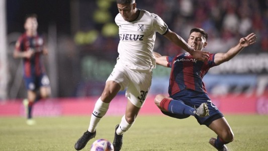 San Lorenzo e Independiente empataron sin goles en un tenso partido