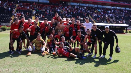 Gran victoria de Colón ante Boca en Reserva