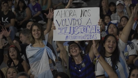 Récord histórico: la Selección femenina disputó un partido con 31.800 hinchas en el Kempes