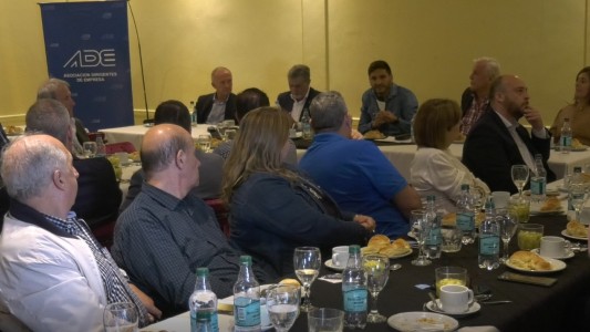 ADE puso en marcha el Ciclo de Desayunos 2023: "ahora los empresarios son protagonistas"