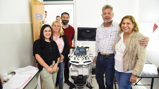 La provincia entregó equipamiento al Centro de Salud "Independencia" de Rosario
