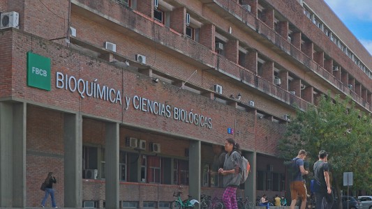 Se desarrolla el acto central por el 50° aniversario de FBCB-UNL