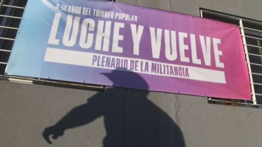 El kirchnerismo busca movilizar a La Plata para la reaparición de Cristina