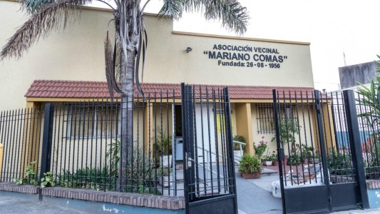 Reunión del intendente Emilio Jatón con vecinos de barrio Mariano Comas