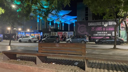 Desde la madrugada hay largas colas para obtener el certificado de buena conducta