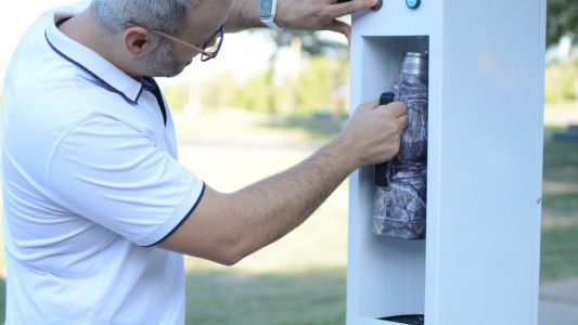 La Municipalidad presentó el primer Punto de Carga Solar