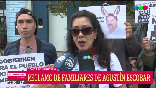 Familiares de Agustín Escobar se manifestaron en el Concejo Municipal de Recreo