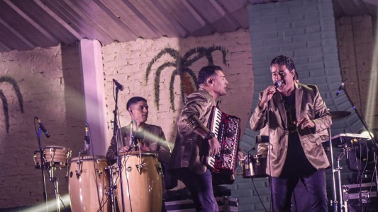 Camino a cumplir 40 años de trayectoria, Los Lirios se presentarán este domingo en ATE Casa España