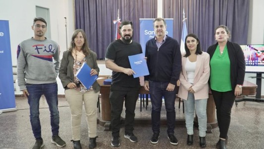 El gobierno de la provincia de Santa Fe realiza una inversión histórica en materia de infancias