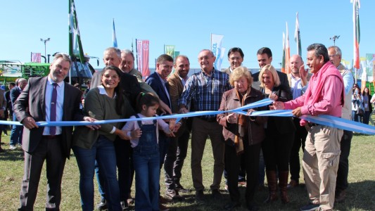 Con importante presencia provincial se inauguró Todo Láctea 2023