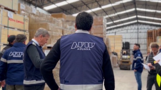 La Aduana subasta bebidas alcohólicas y otros productos incautados