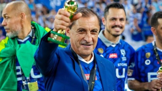 Ramón Díaz dejó de ser el entrenador del Al Hilal por decisión propia