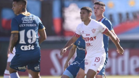 Tomás González recibió una fecha de suspensión por la expulsión contra Sarmiento