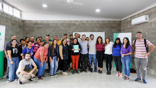 Entregaron aportes a la Liga Infantil de los Barrios