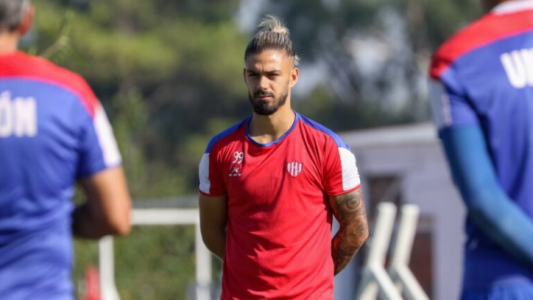 Thiago Vecino rescinde contrato con Unión y se vuelve a Uruguay