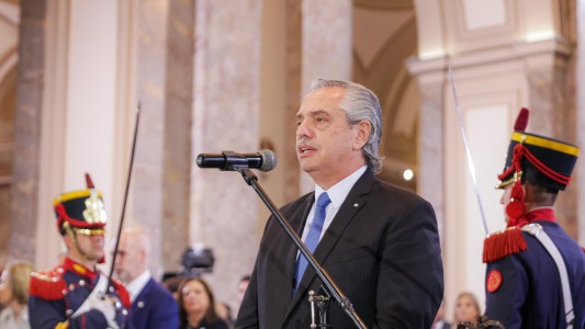 "No me invitaron pero no me siento aislado”, dijo Fernández