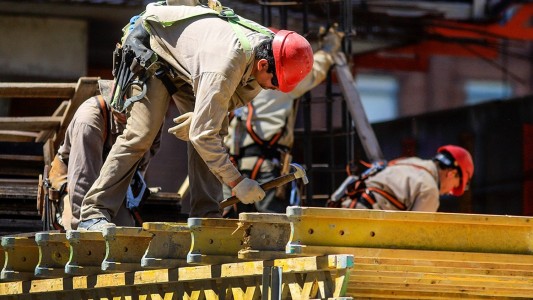 En tres años la provincia sumó 37.000 puestos de trabajo registrados en el sector privado