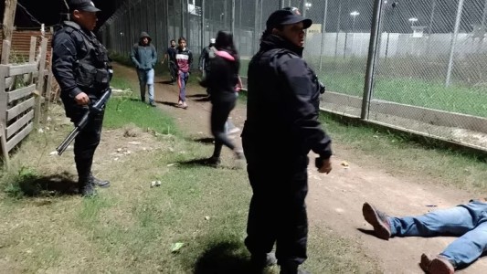 Rosario: asesinan a un hermano del futbolista Miguel Torrén cerca de una cárcel