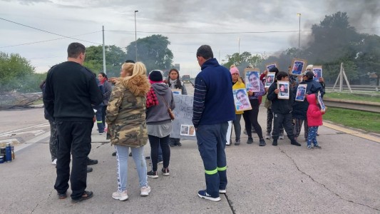 Corte en Circunvalación en protesta por la aparición de Mónica Aquino