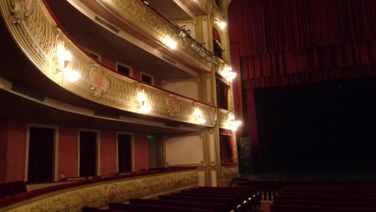 Llega "Esencia Guastavino. Tu corazón su casa" al escenario del Teatro Municipal