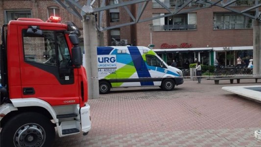 Un muerto al caer por el hueco de un ascensor en Rosario, cuando intentaba rescatar a una mujer