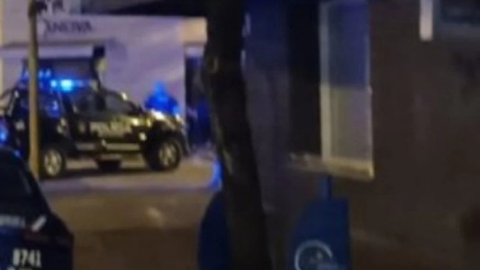 Baleó una casa y uno de los disparos le pegó a un menor de edad