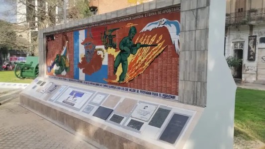 Se inauguró la renovada Plaza de Soldados