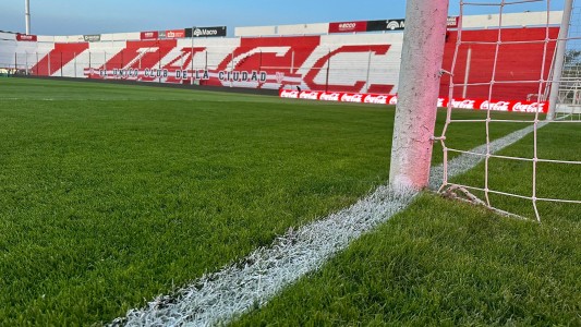 Un niño de 5 años cayó al vacío en una tribuna de la cancha de Instituto