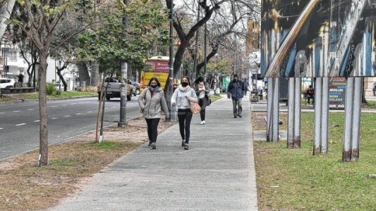 Mañana fría en la ciudad de Santa Fe