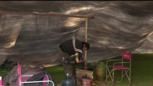 Rosario: Le robaron a los veteranos de Malvinas mientras acampaban frente a Gobernación