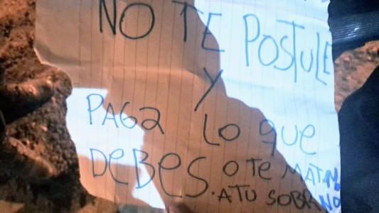 Rosario: Balearon una cancha de fútbol y dejaron una amenaza para un precandidato a concejal