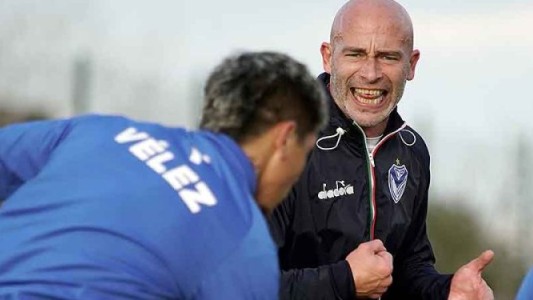 Después de «plantar» a Unión, Méndez debuta en Vélez ante Arsenal