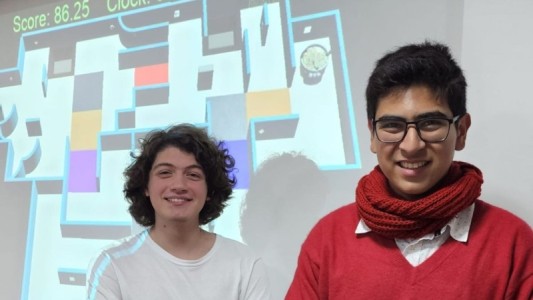 Dos estudiantes salteños fueron premiados entre los mejores del mundo en robótica simulada